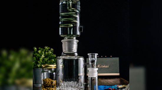 Does Amazon Sell Bongs?